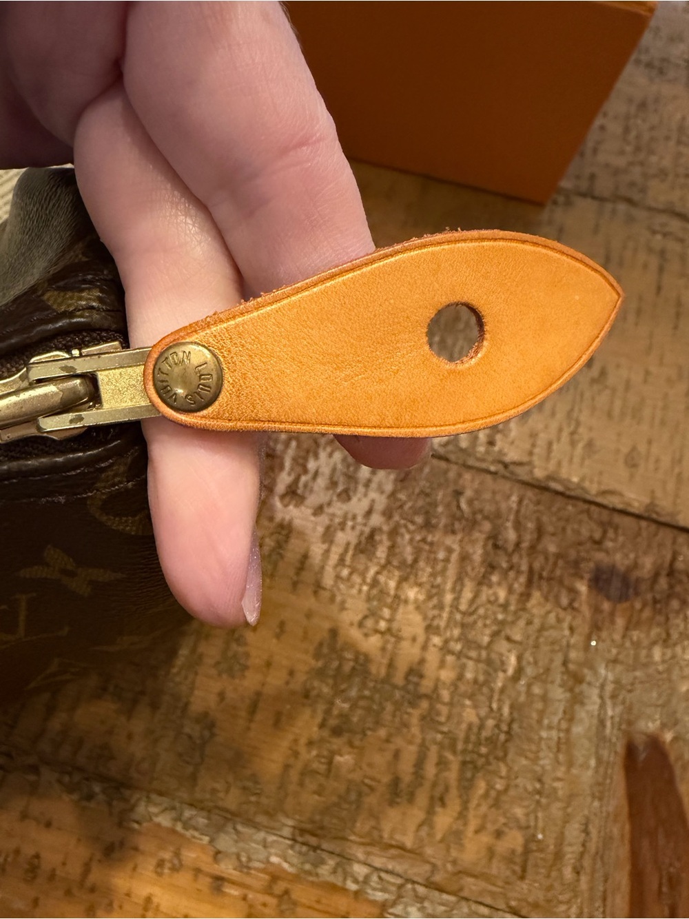 Louis Vuitton Monogram “Speedy 25” - Picture 10 of 13